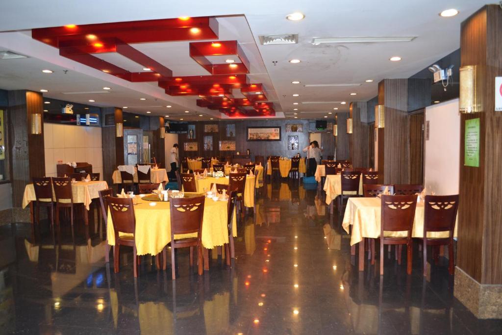 Jingyue 99 Inn Shanghai Pudong Airport Shiwan Branch Shanghaj Zewnętrze zdjęcie
